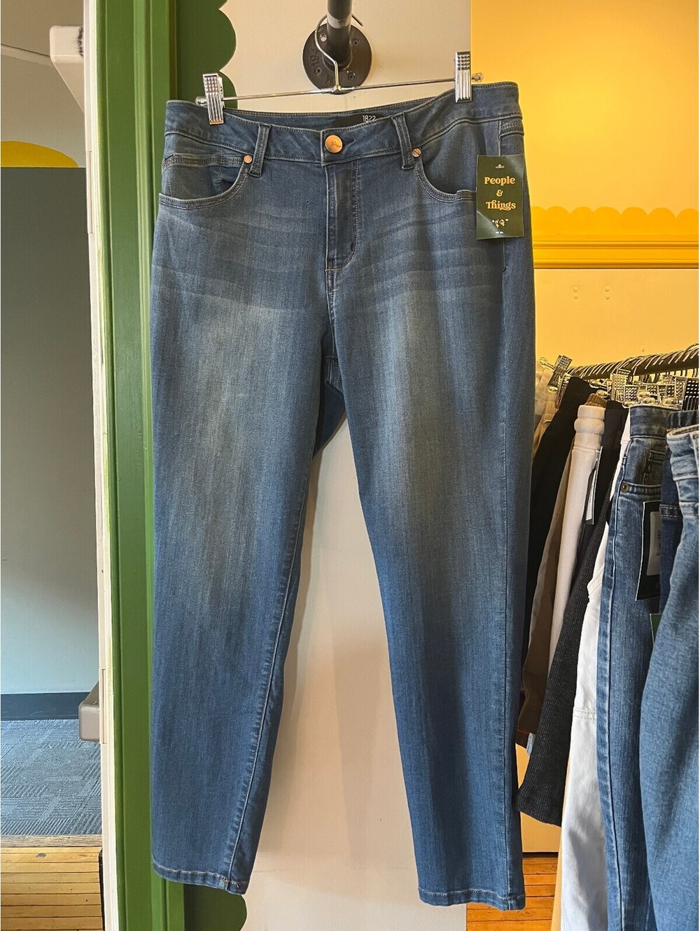 1822 Denim